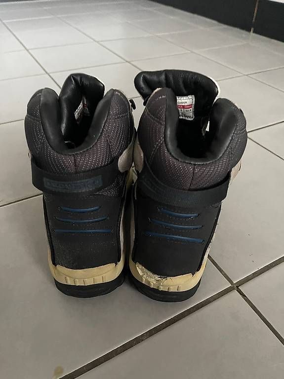 Scarpe da uomo: Wanderschuhe von Salomon Gr 36.5 – Usato da Lachen SZ venduto da arm_88pw 4