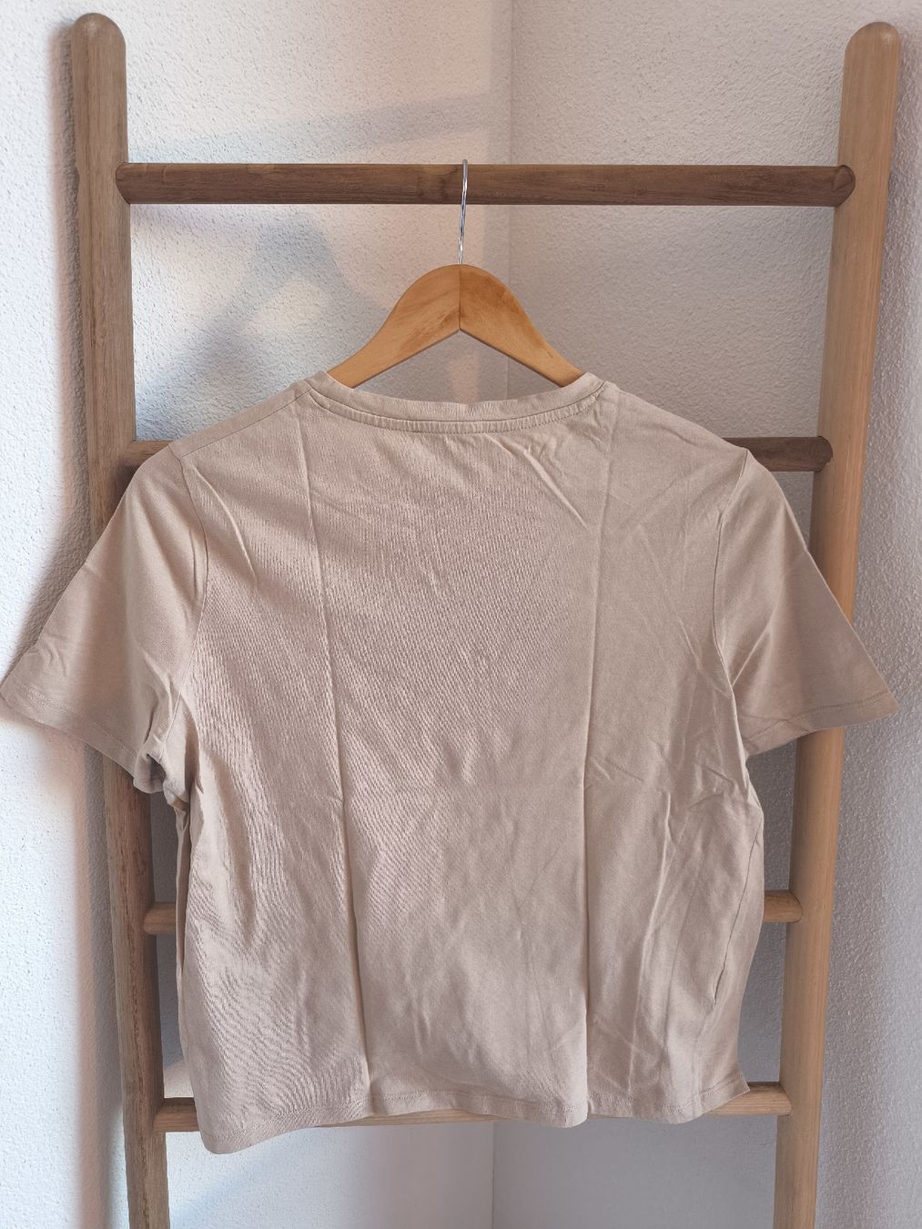 Mango T-shirt: Mango T-shirt, Gr. M, beige – Usato da Niederrohrdorf venduto da yan_zkz6 1