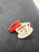 Anstecker Kaffee Tasse Assugrin Sammelobjekt guter Zustand