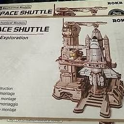 Kit di modellismo & Modellini statici: Rokr Bausatz Space Shuttle – Usato da Schöftland venduto da Stella 2