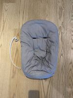 Stokke Tripp Trapp Newborn Set  verstellbare Liegeposition