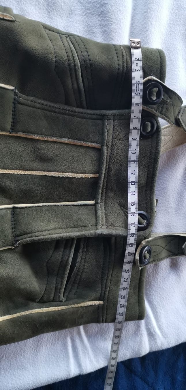 Pantaloni: Kinder-Lederhose – Usato da Uetendorf venduto da Timo2022 2