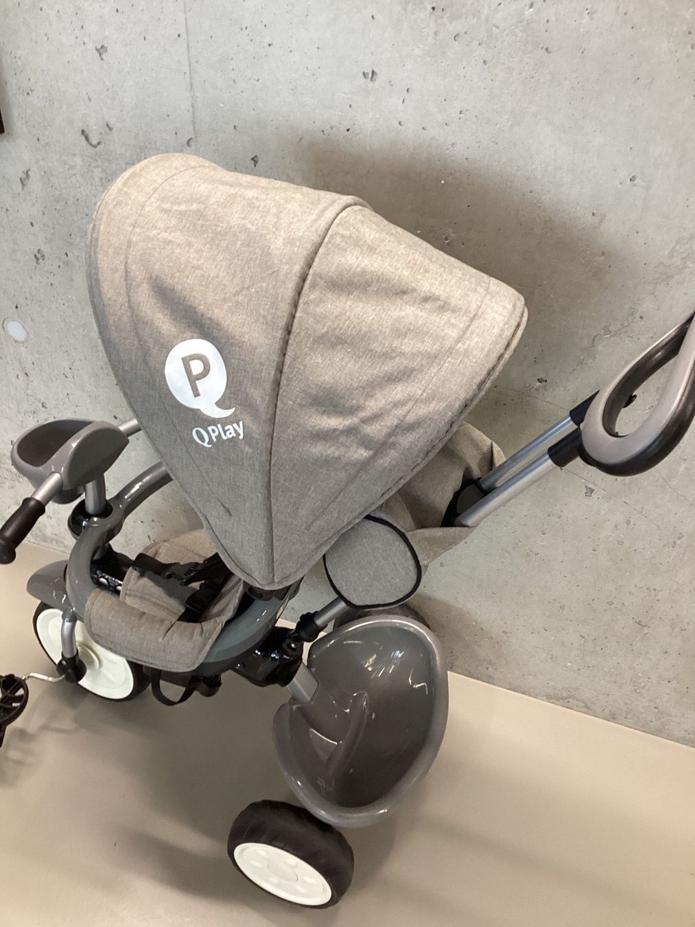 Carrozzine: Kinderbuggy mit Trettfunktion-Grau- Wiitergäh – Usato da Zug venduto da GGZatWork 4