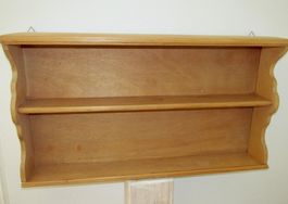 antikes Wandregal / Hängeregal / Wandgestell aus Holz