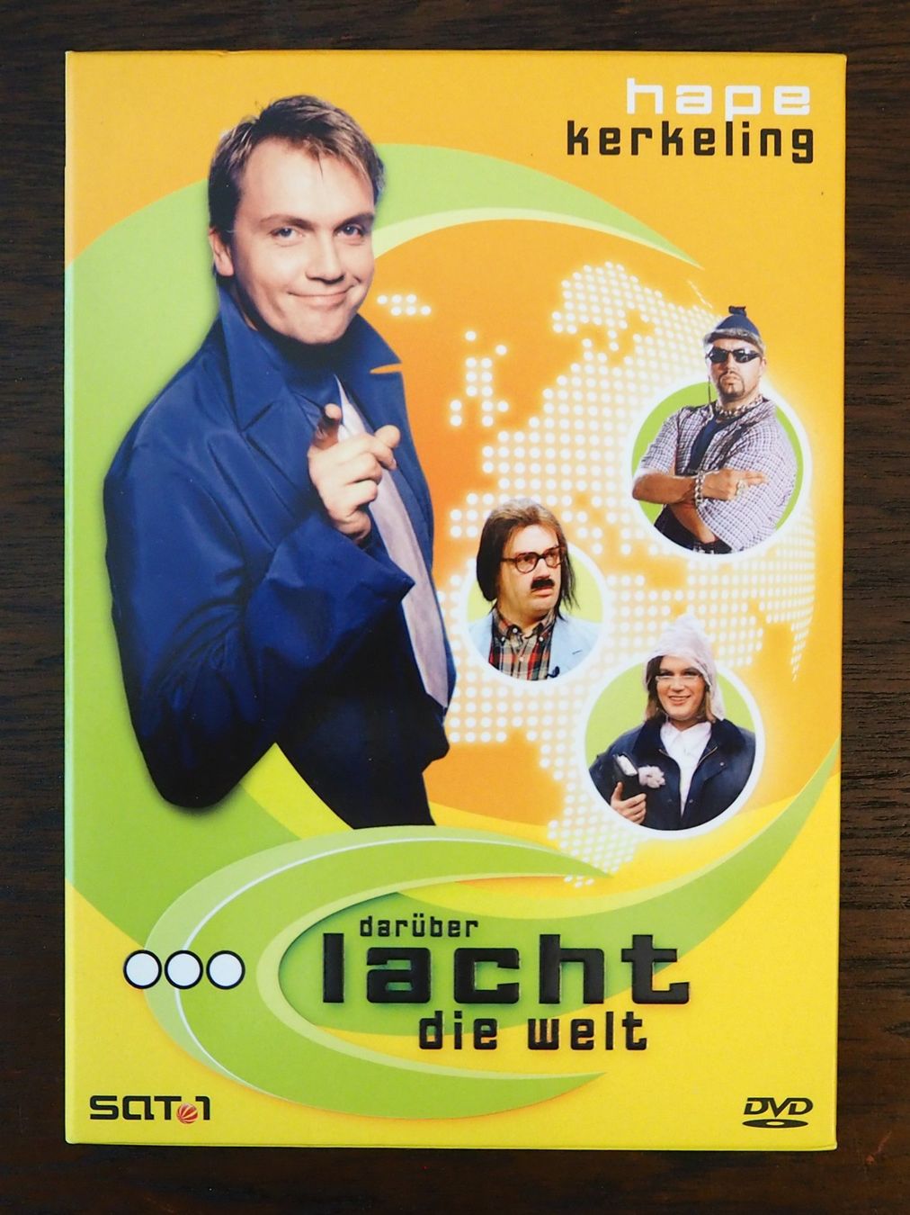 Tutti i DVDs: Hape Kerkeling-Set / 3 Boxen mit 7 DVDs – Usato da Chur venduto da dluli 1