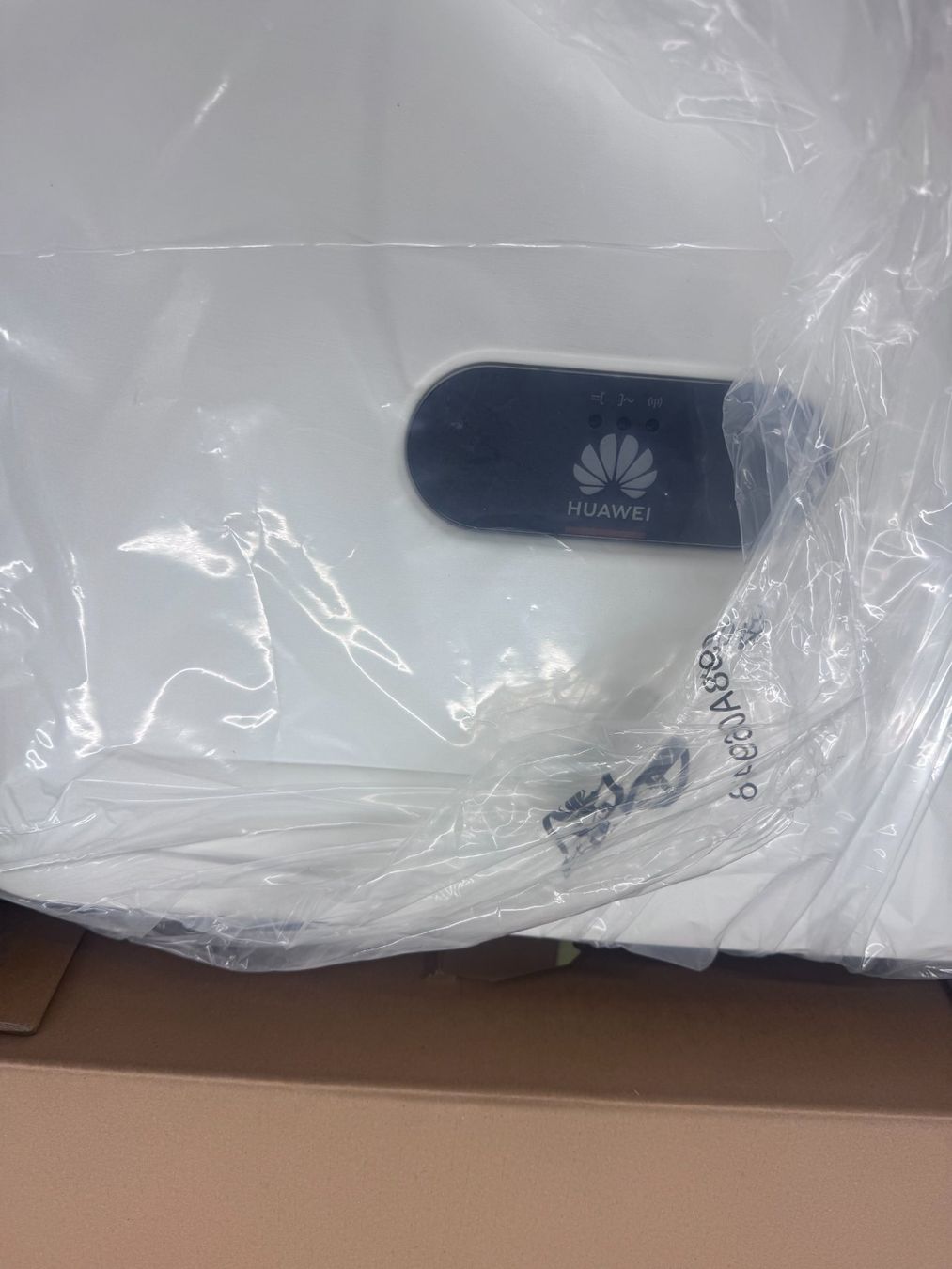 Huawei Inverter: Onduleur Huawei SUN2000 20KTL M5 NEUF!!! – Nuovo e nell'imballaggio originale da Villars-sur-Glâne venduto da Dachriss