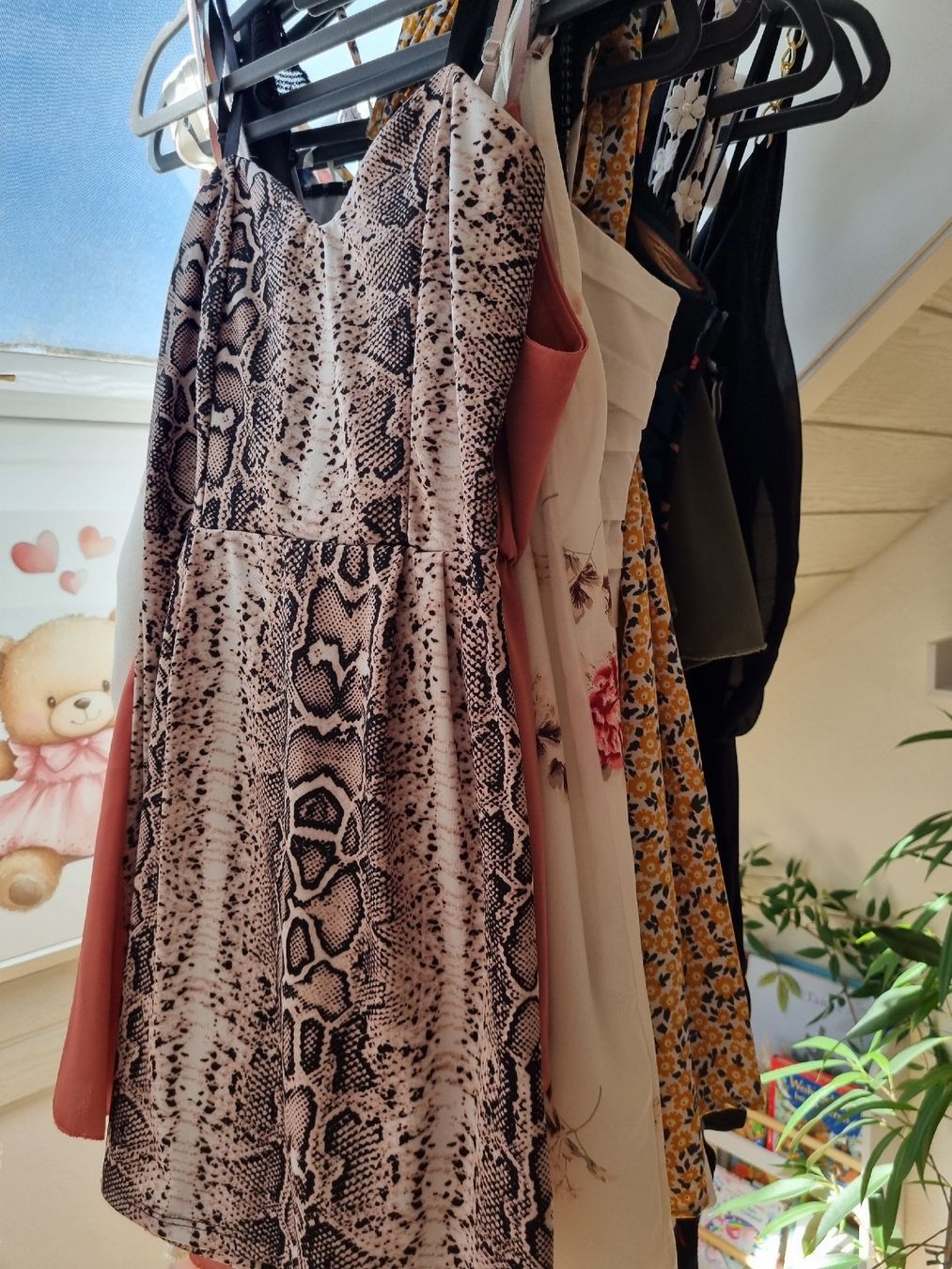Lotti di vestiti: Sommerkleider zu verkaufen – Nuovo (secondo la descrizione) da Gunzgen venduto da Celine22 2