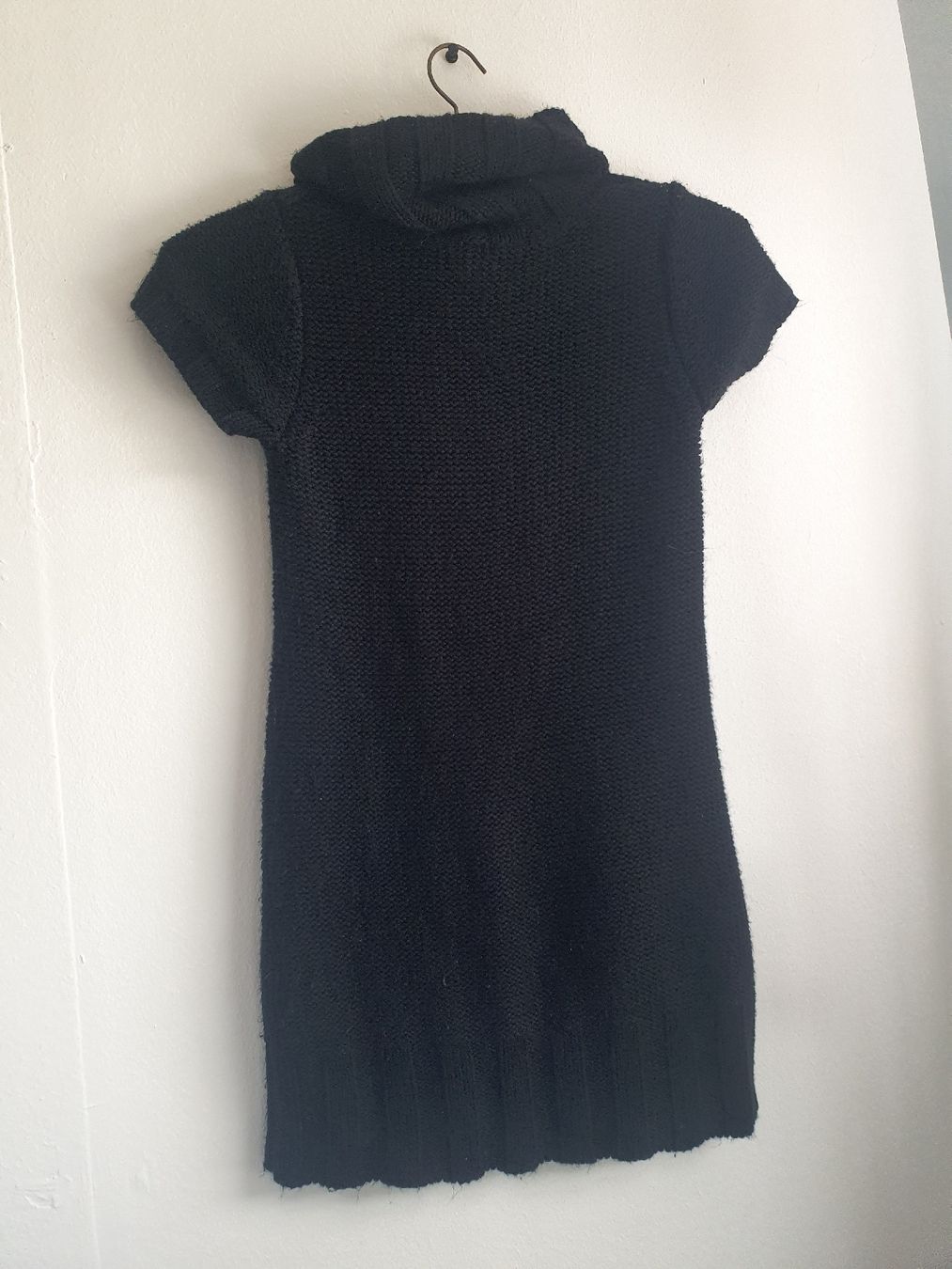 C&A Vestiti & Gonne: Rollkragen Strickkleid Grösse 134 von C&A – Usato da Schönenwerd venduto da pomodor