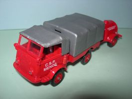 Renault 4X4 & Wassertank C.S.P  * Verem 1:50