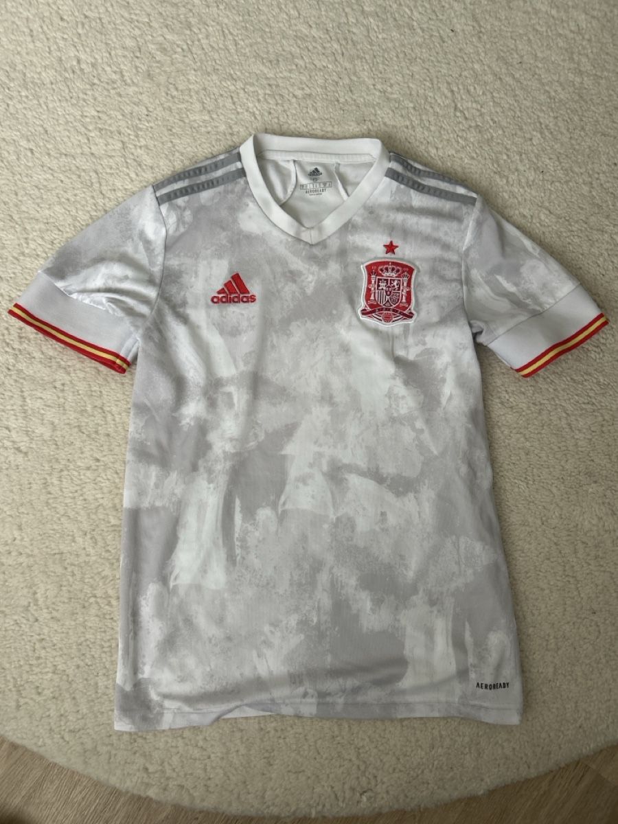 Adidas Maillots de corps & Pantalons: Fussball Trikot Spanien S – D'occasion à Chur par sim_5jfc