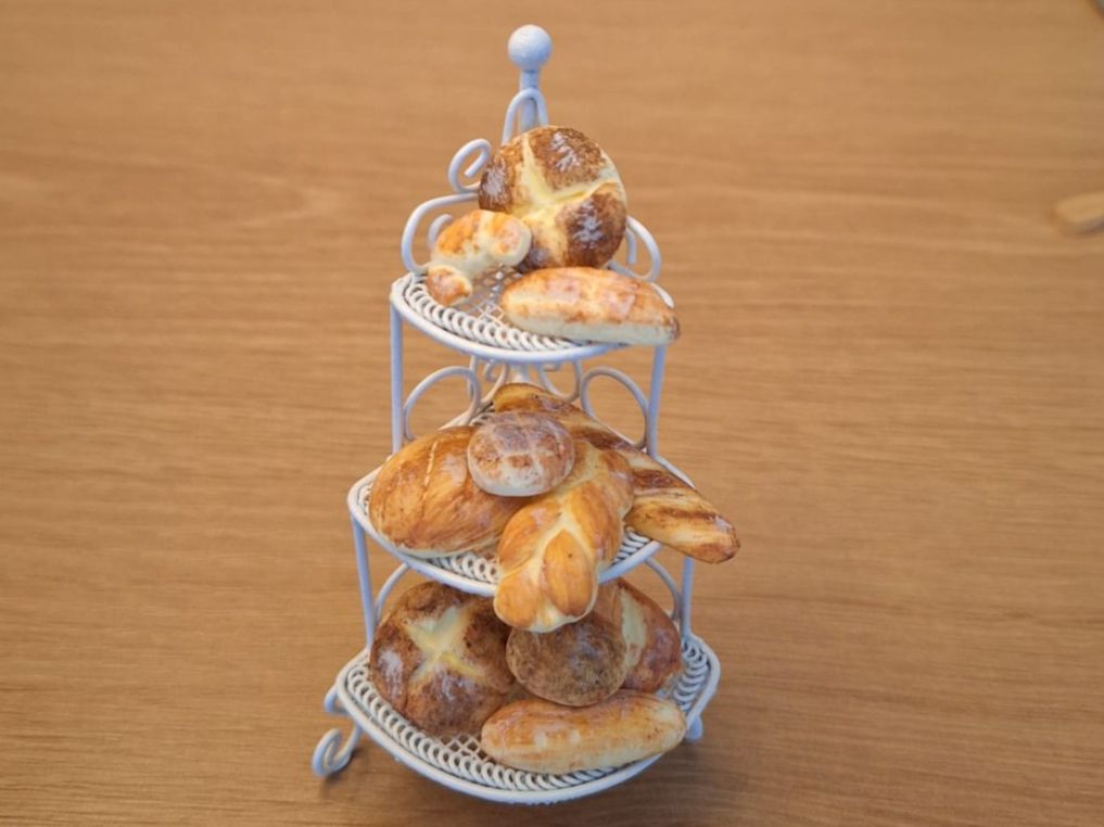 Case e mobili per bambole: Puppenhaus Brotgestell – Nuovo (secondo la descrizione) da Zürich venduto da HandmadeTinyFood