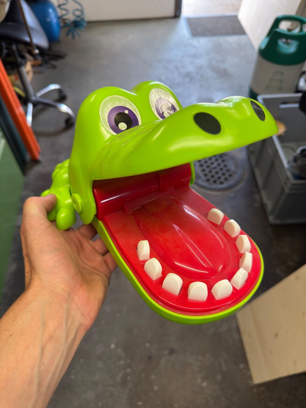 Jouets: Krokodil Beisser Spielzeug gebraucht – D'occasion à Abtwil SG par SHost 2