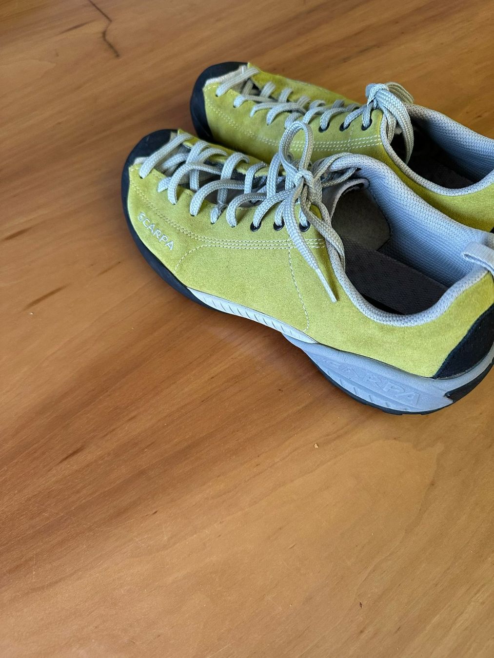 Scarpe da uomo: Scarpa Mojito Schuhe Grösse 40 – Usato da Burgdorf venduto da interstellar2 3