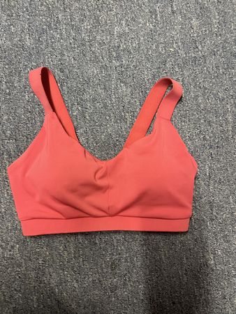 Sports bra : xs : 34