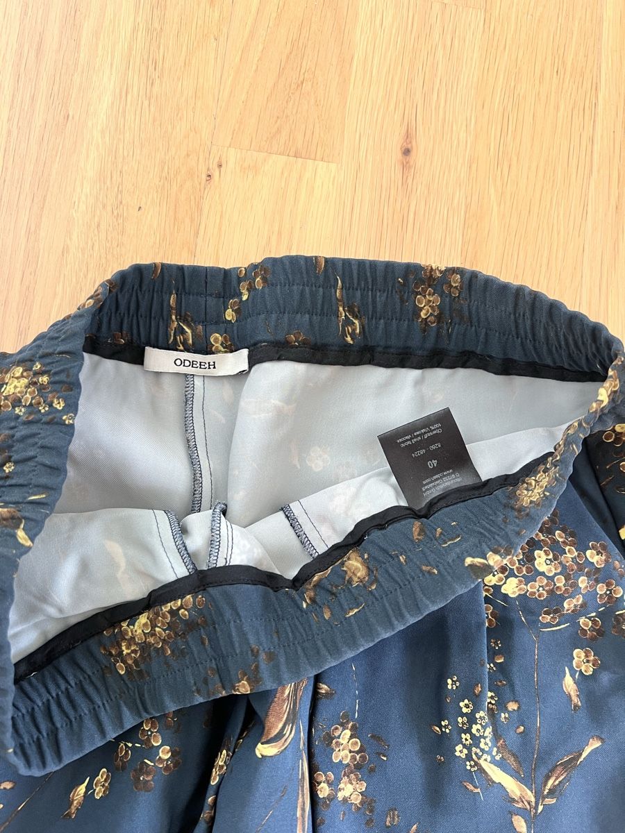 Odeeh Pantaloni: Odeeh Hose 40 – Usato da Zürich venduto da apartemento 4