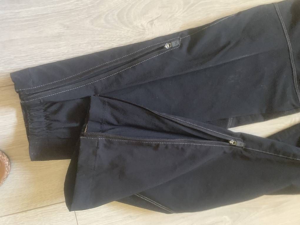 Montura Pantaloni: Pantalon Montura – Usato da Collonge-Bellerive venduto da CricriWhite 2