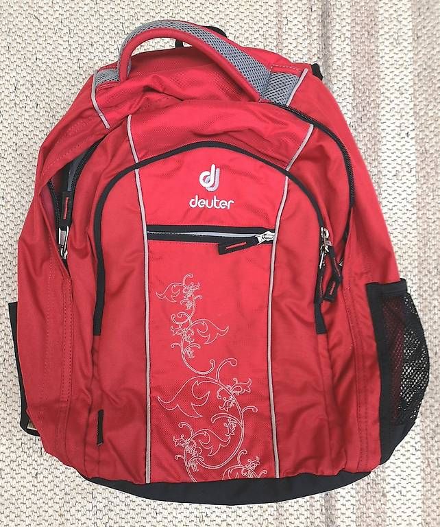 Deuter Zaini: Rucksack Airstripes - Deuter – Usato da Burgistein venduto da LaLUZdelFARO