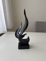 Moderne Deko Skulptur Schwarze Flamme