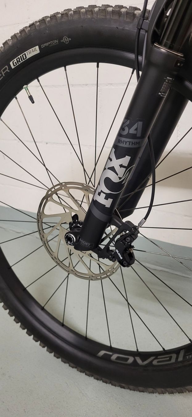 Specialized Velos: LEVO SL COMP SPECIALIZED Trail All Mountain MTB E-Bike – Gebraucht aus Allschwil von rockindanny 6