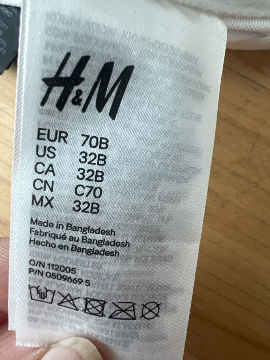 H&M Sonstige Unterwäsche: 2 BH‘s, 70B – Gebraucht aus Uster von teatrix 2