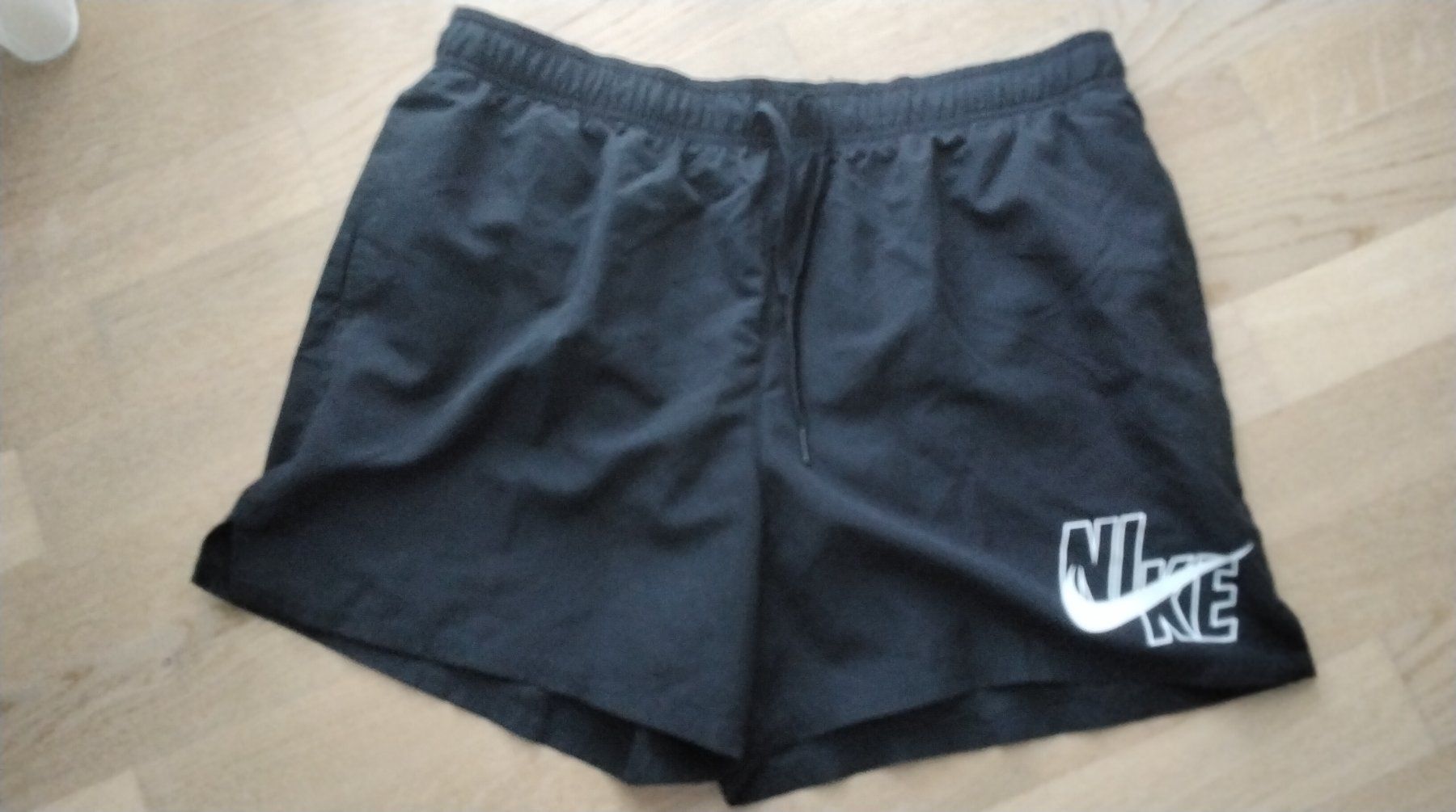 Nike Pantalons: Nike gr. XL – D'occasion à Steinhausen par pinu09