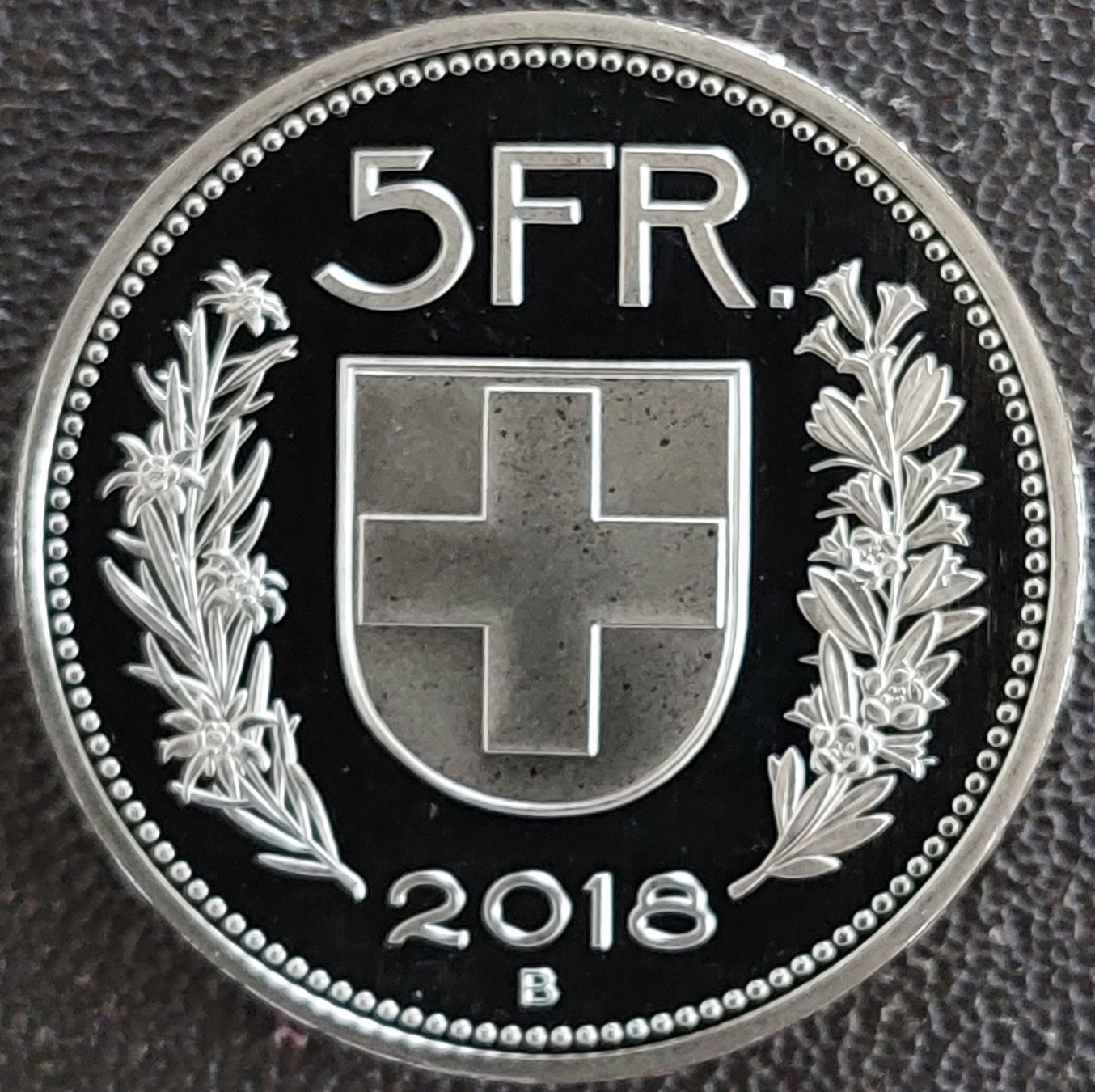 Tutti le monete: 5 Franken 2018 stgl. / aus Münzsatz – Nuovo (secondo la descrizione) da Arch venduto da coinsandmore