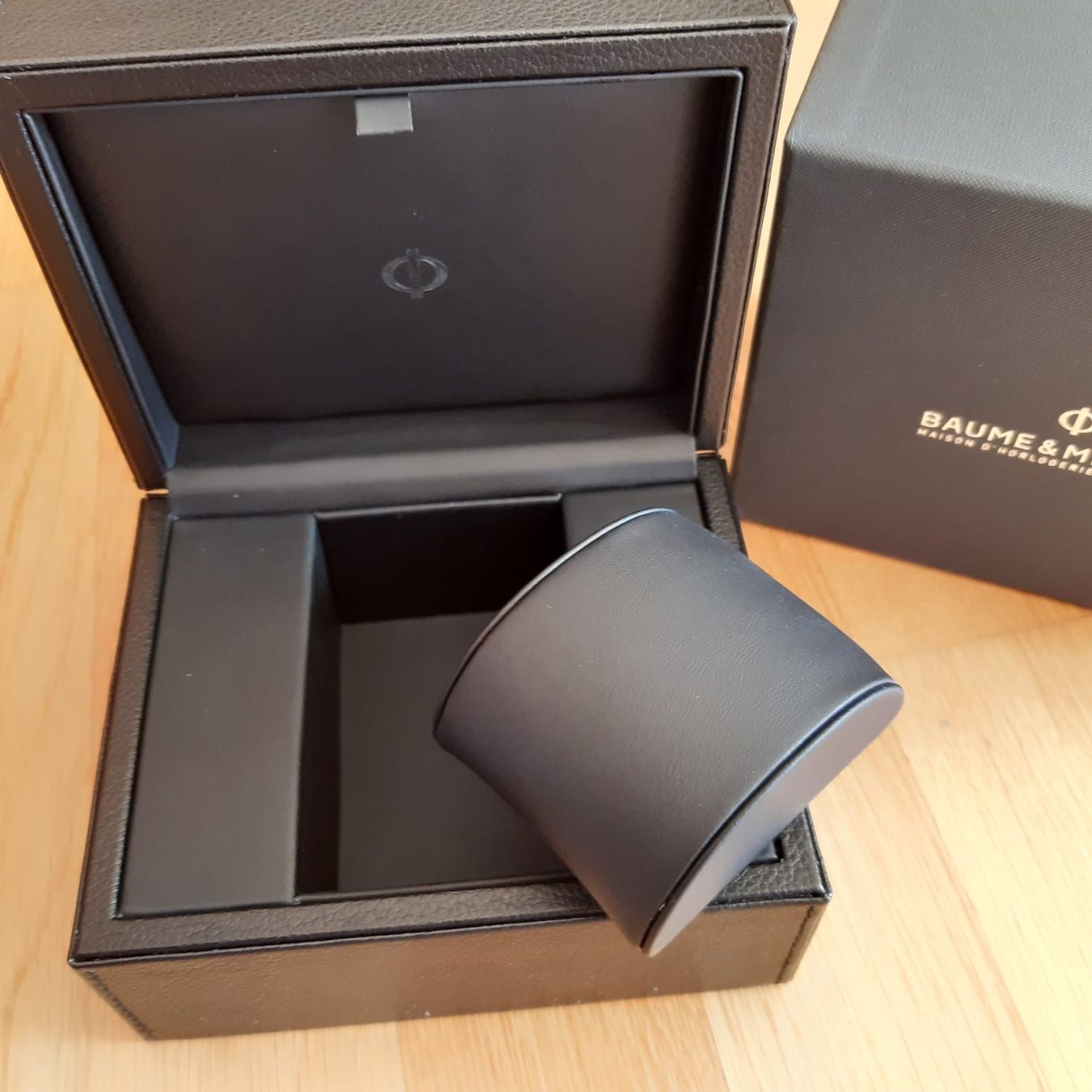Baume & Mercier Boîtes de montres: Uhrenbox Baume & Mercier – Neuf (Voir description) à Luzern par Sontru 1