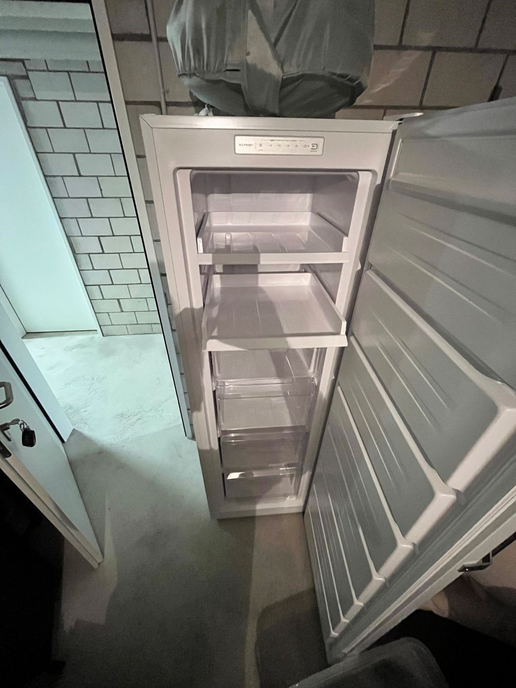 Kibernetik Congelatori: Kibernetik ECOTK204- Gefrierschrank – Nuovo (secondo la descrizione) da Lufingen venduto da cas_f5qg 2