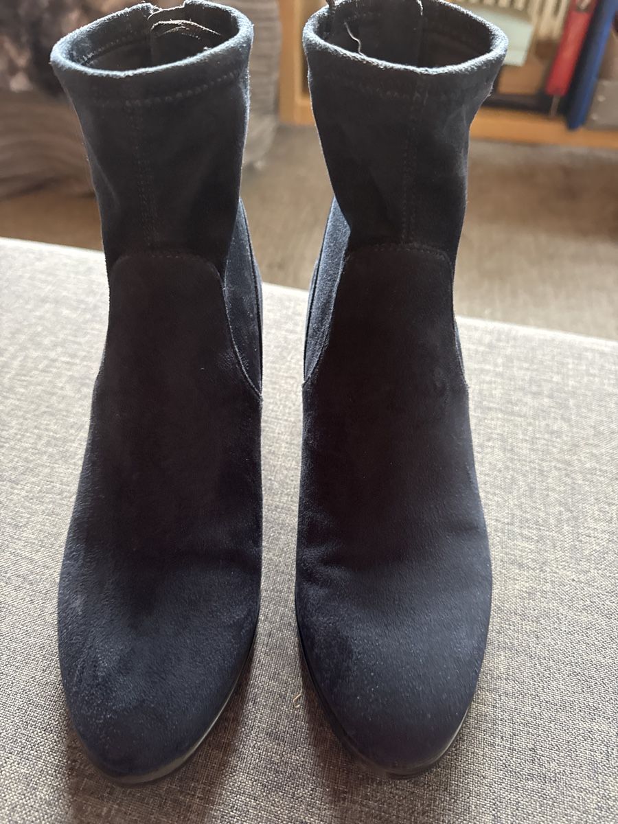 H&M Damenschuhe: Stiefeletten H&M (38) – Gebraucht aus Vezia von sidu03