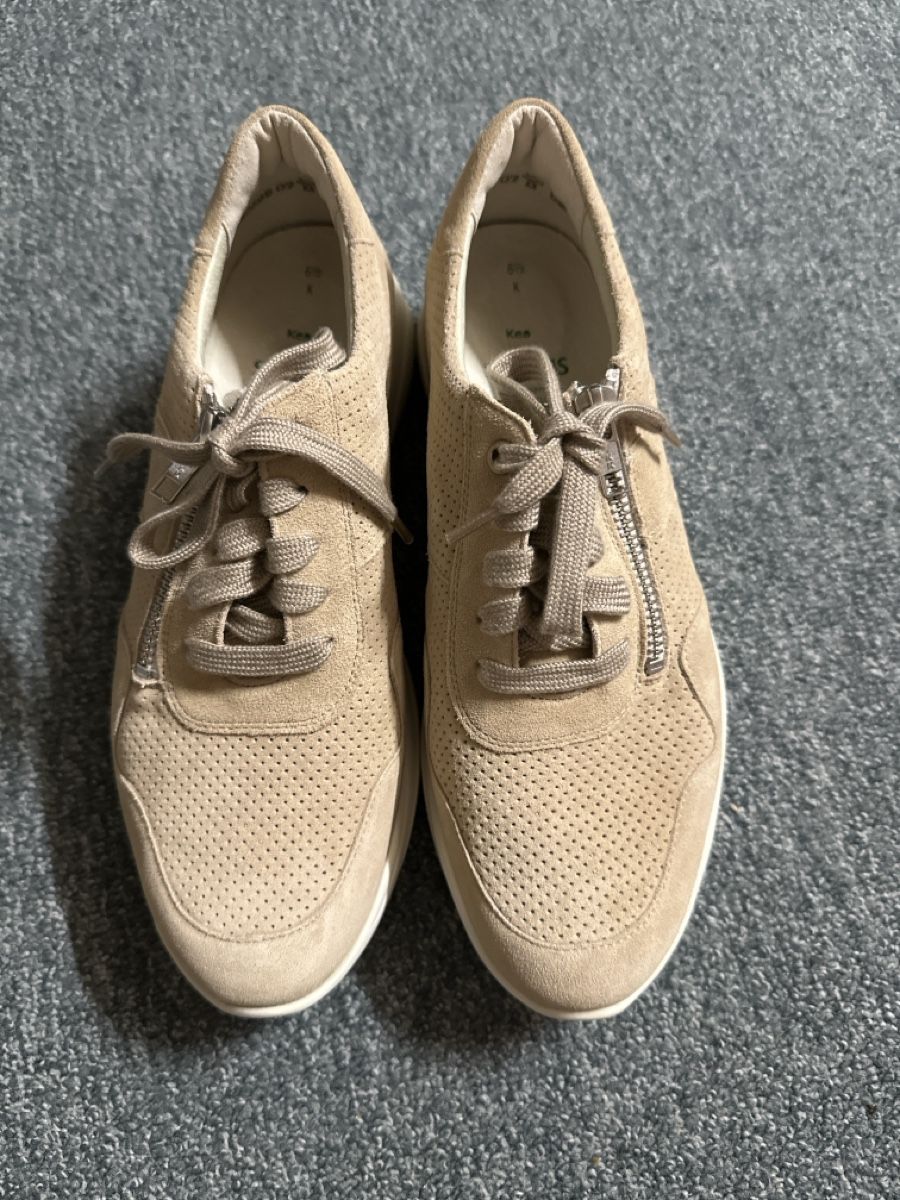 Chaussures femmes: Solidus Halbschuhe Gr 39.5 neu  – Neuf avec emballage d'origine à Baltschieder par YmroBe
