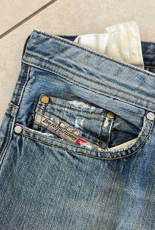 Jeans: Disel vintage jeans – Usato da Locarno venduto da Tiz89 2