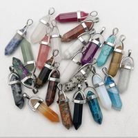 Lot pendentifs .points crystal 30  pieces . Melanger