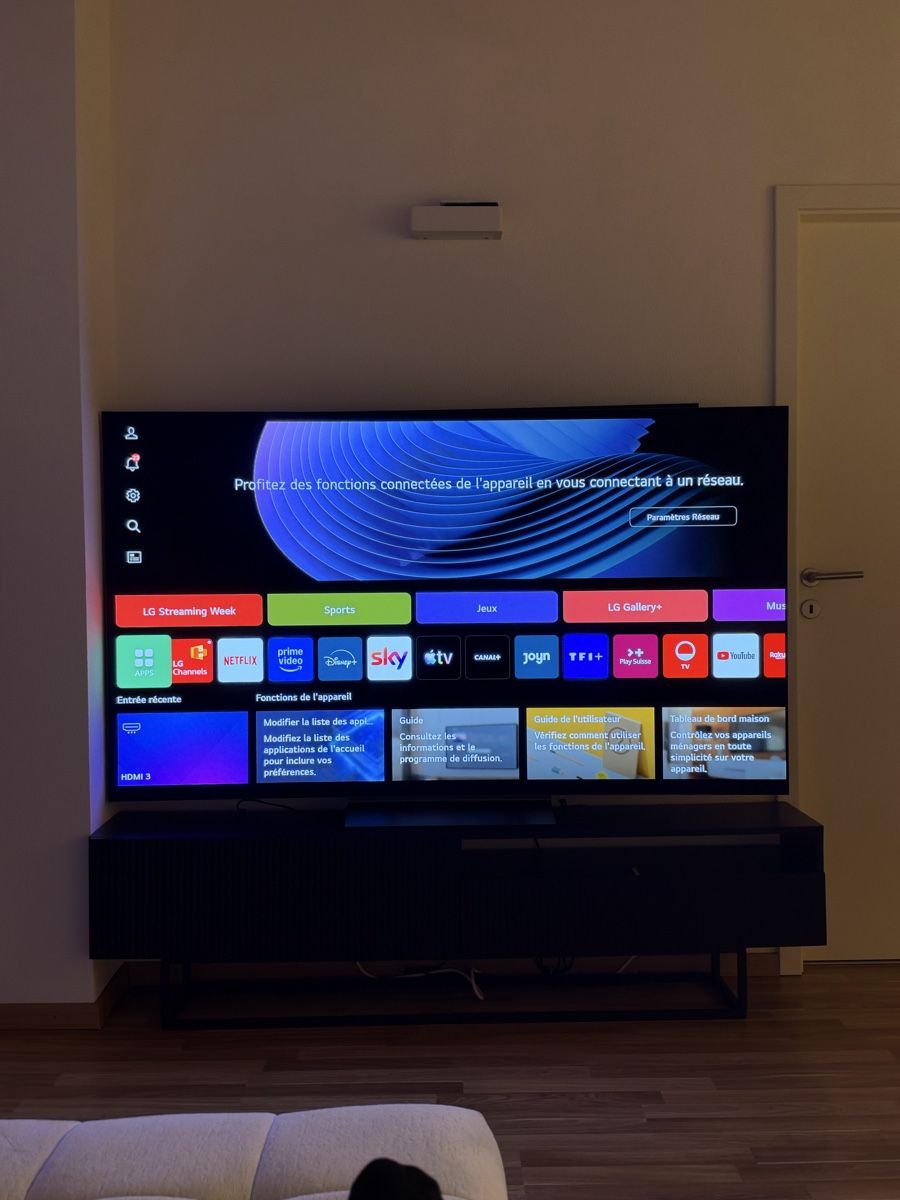 LG Televisori: Lg oled 77 c4  – Nuovo (secondo la descrizione) da Cointrin venduto da res_nvs8 1