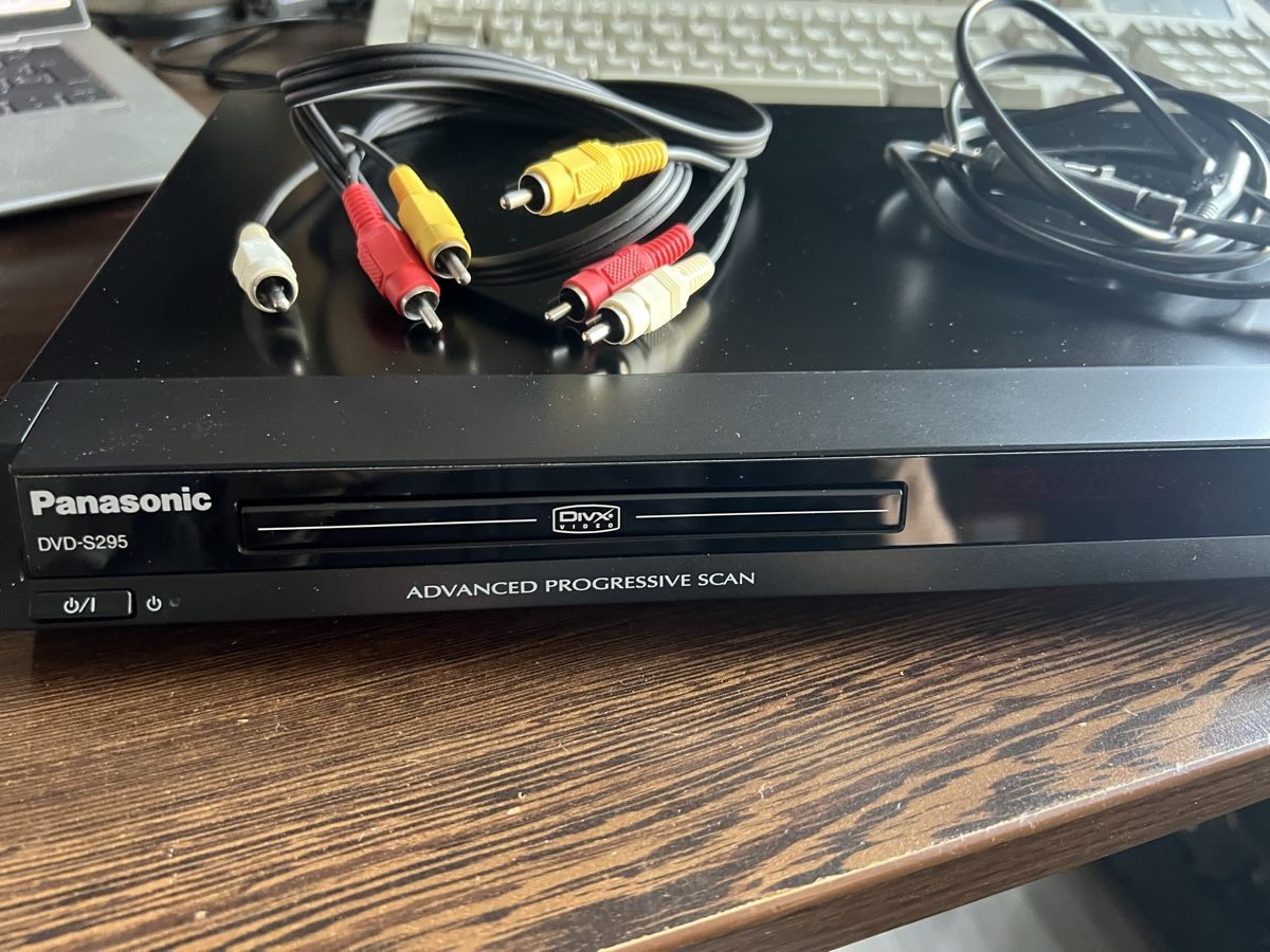 Panasonic Sistemi audio & multimediali: Panasonic DVD-S295 – Usato da Immensee venduto da Ilsa_Lund 1