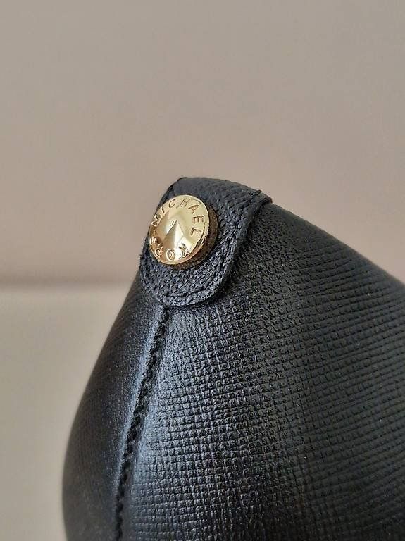 Michael Kors Scarpe da donna: Michael Kors tacchi neri – Usato da Ponte Capriasca venduto da mar_8jzw 2