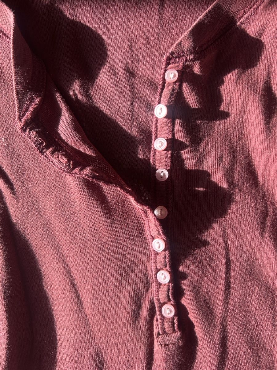 Brandy Melville T-shirt: Brandy Melville Top – Nuovo (secondo la descrizione) da Buchrain venduto da mer_2yht 2