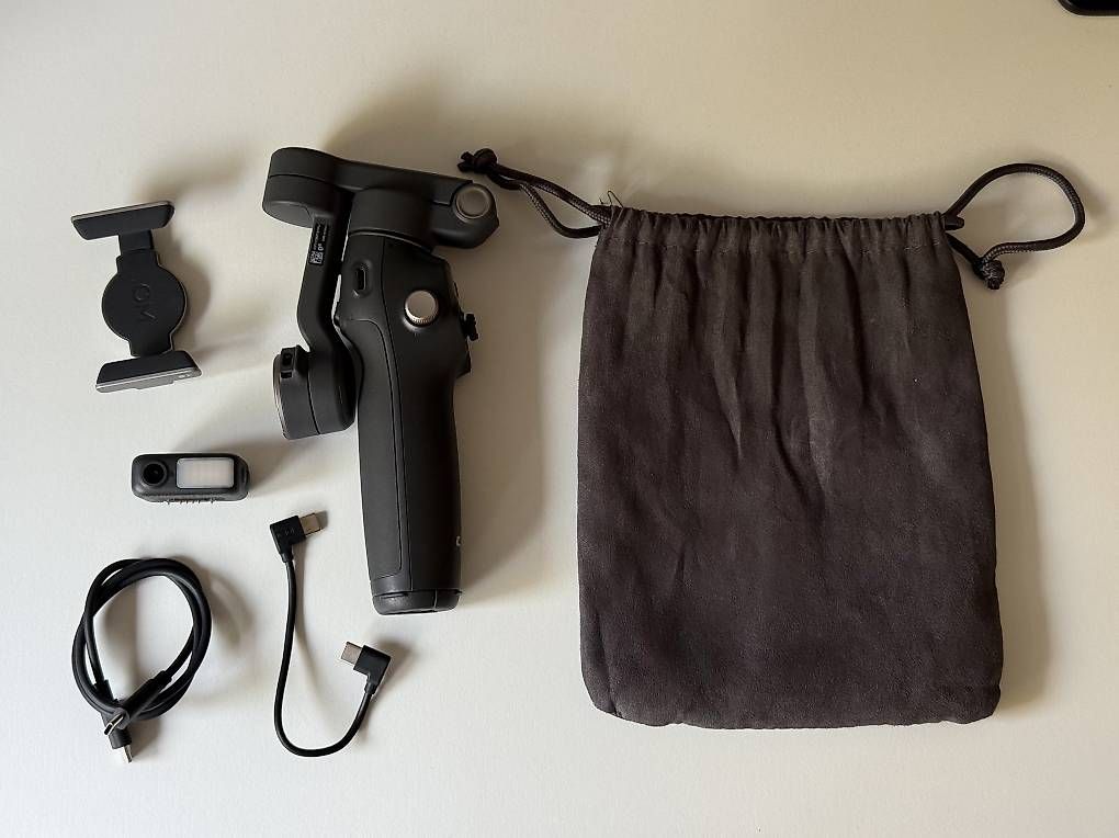 Supporti a parete: DJI Osmo Mobile 8 – Usato da Steinhausen venduto da AleksRik 1