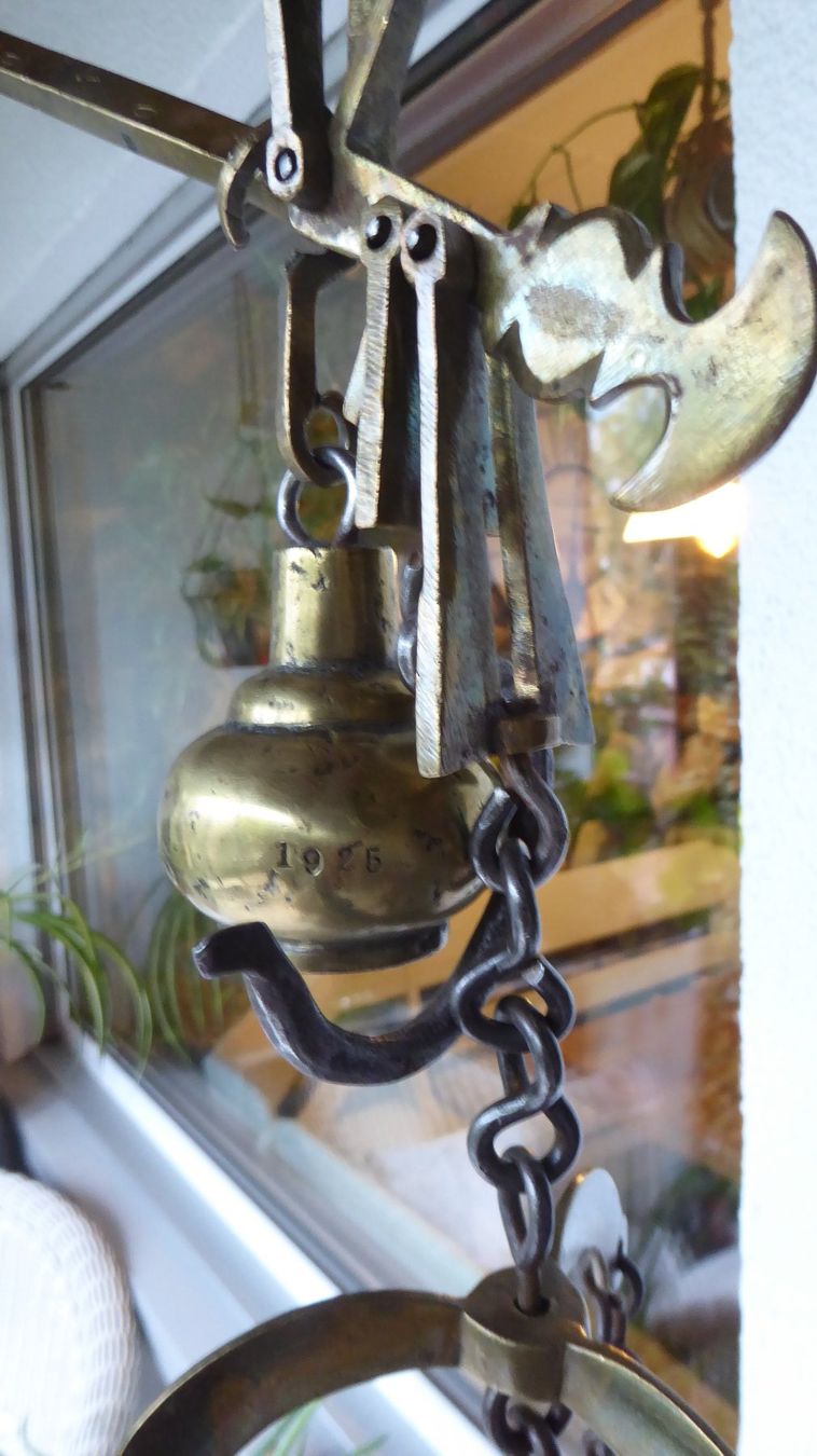 Bilance e pesi: Sehr schöne antike Hänge-Wage aus Messing, Kupfer und Eisen – Usato da Sargans venduto da Benziner 3