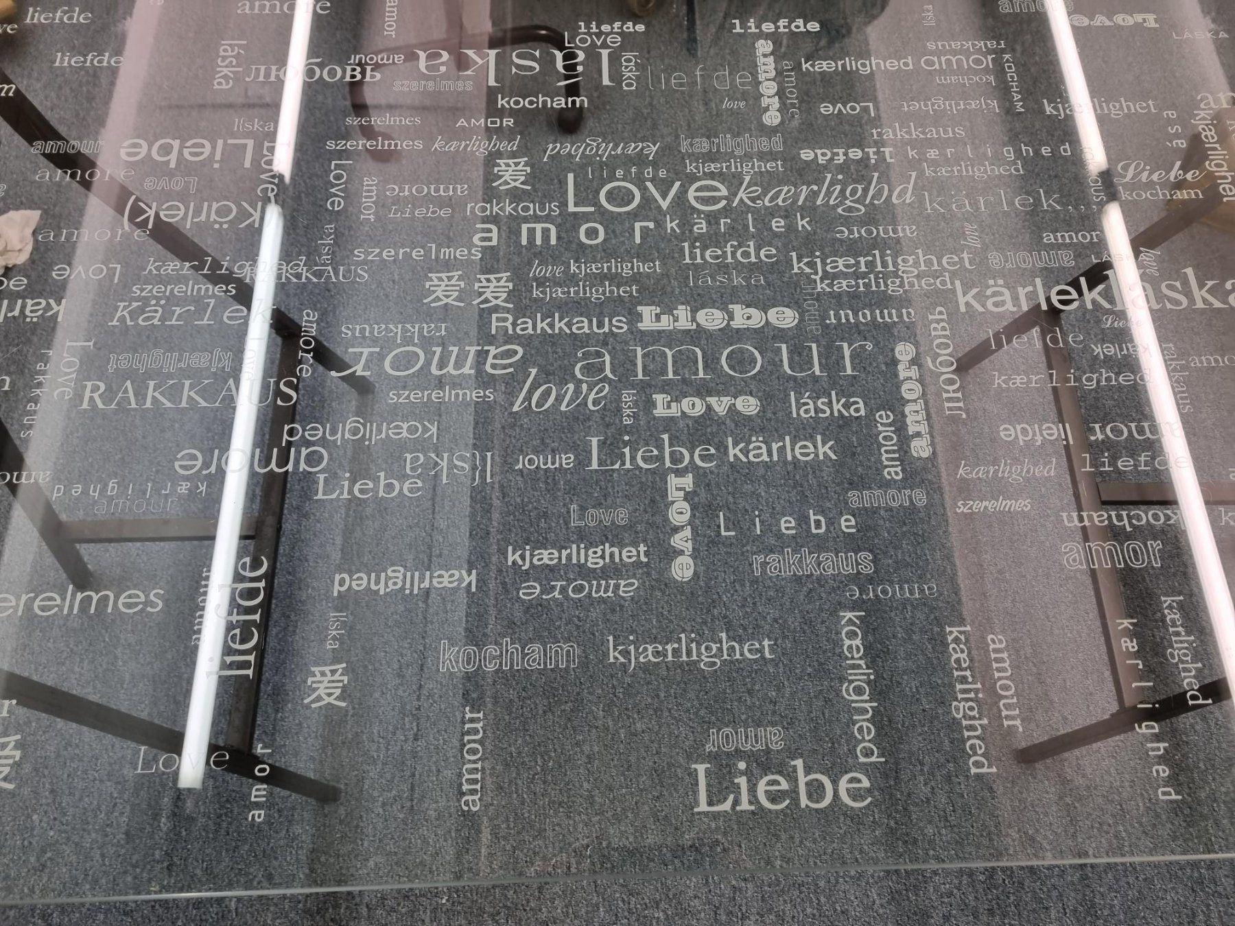 Ikea Tische: GLAS TISCH – Gebraucht aus Zofingen von Felpa 4