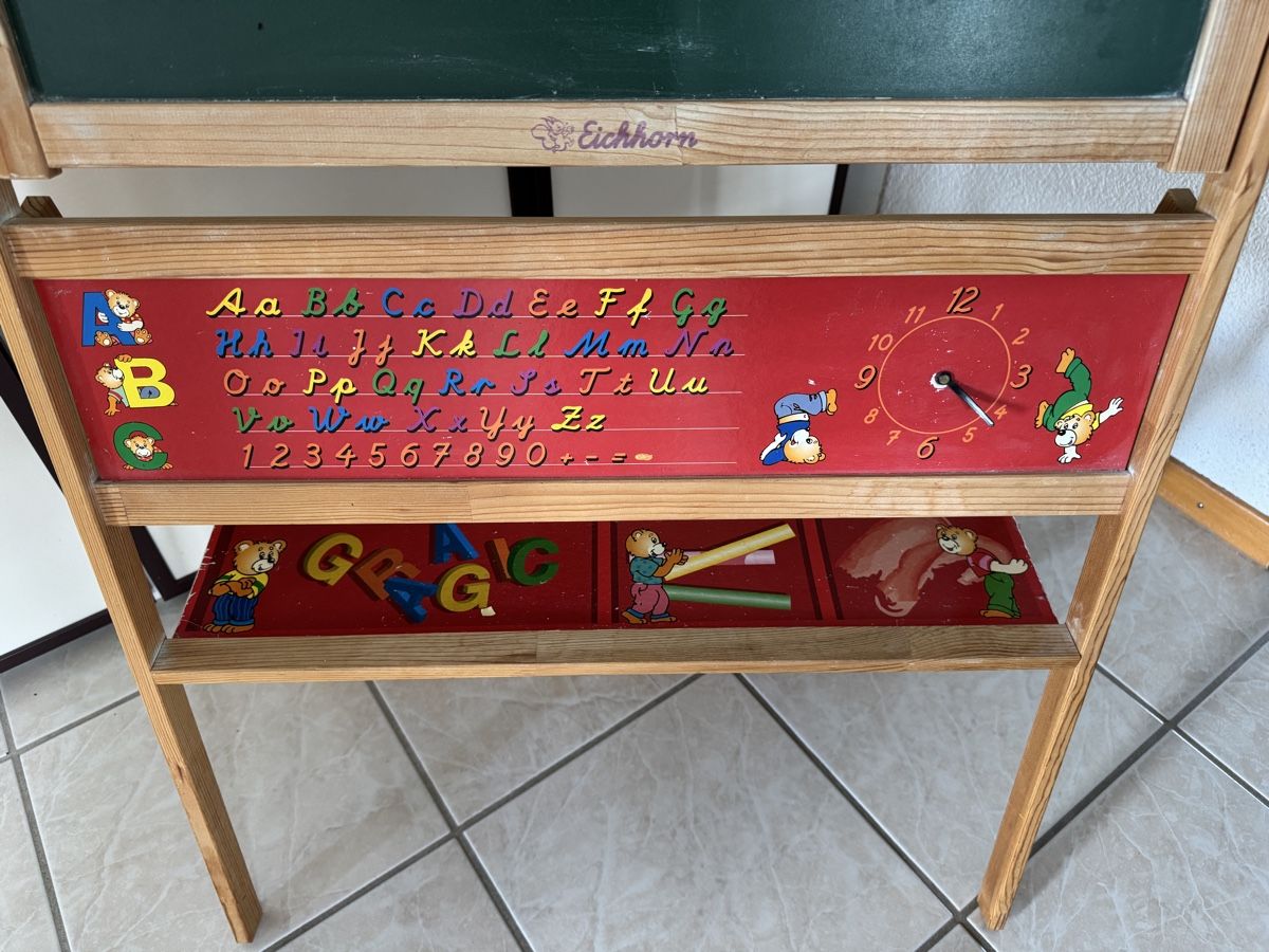 Giocattoli: Schreibtafel mit Zubehör – Usato da Biberist venduto da Irim 4