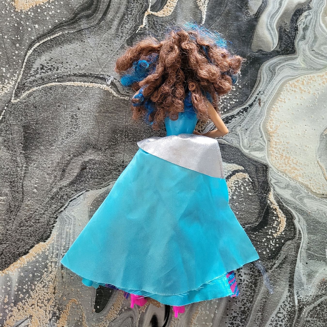Spielzeuge: Barbie mit Gitarre – Gebraucht aus Niederbuchsiten von klengyel 6