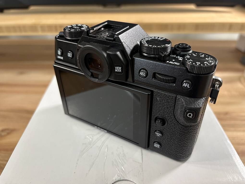 Fujifilm Fotocamera: Fujifilm X-T30 III – Nuovo (secondo la descrizione) da Steffisburg venduto da noctilux 3