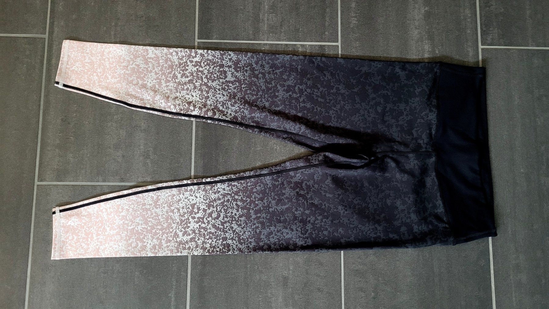 Leggings: Sportleggins, Neu – Nuovo e nell'imballaggio originale da Sins venduto da dsto