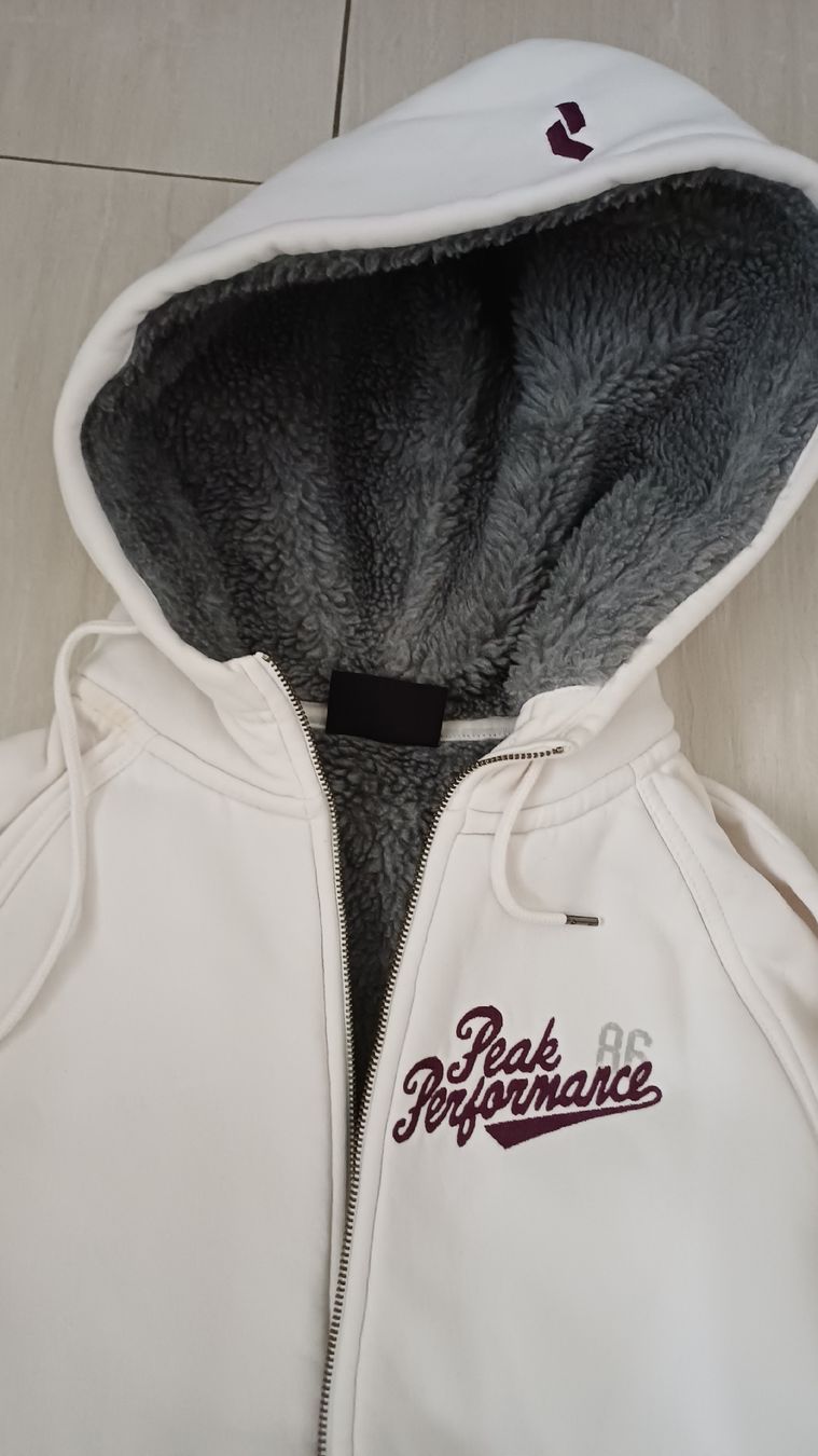 Peak Performance Vestes: Veste doublée Peak Performance – D'occasion à Bex par Sakito 1