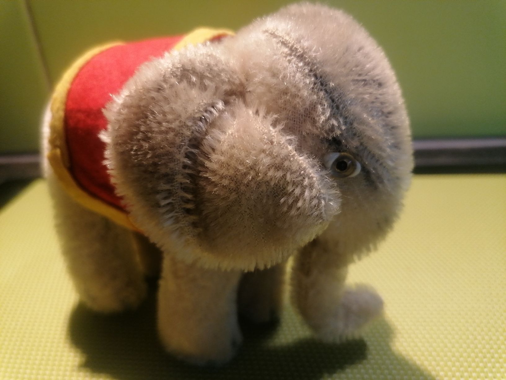 Giocattoli: Petz Plűschtier Elefant – Usato da Biberist venduto da troedlerheinz 2