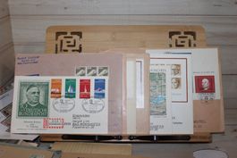 BRD - 8 Grossformatige Briefe/FDC Block 18 EF/Nr.1138 MeF