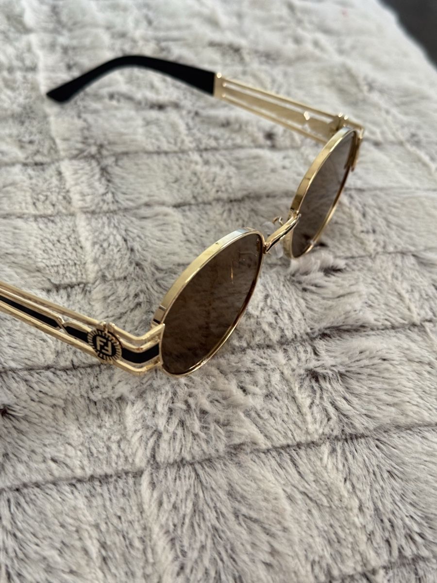Brillen & Gläser: Lunette de soleil – Neu und originalverpackt aus Châtel-St-Denis von Montclair_Swiss 1