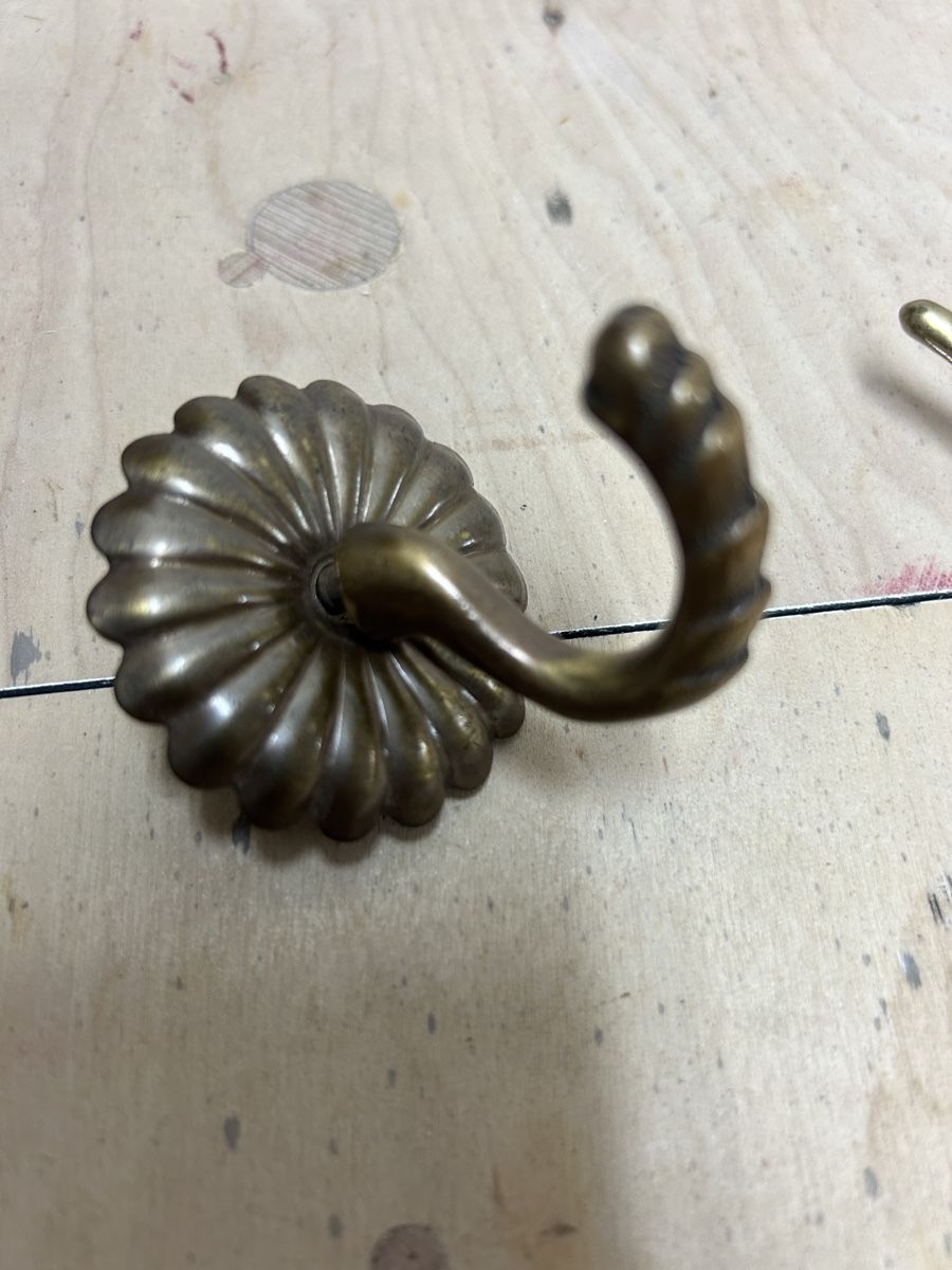Quincaillerie: Verschiedene alte Haken – D'occasion à Uster par Stromboli7 2