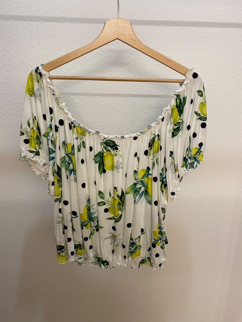 Asos Top: Asos Oberteil Zitrone Gr. 50 – Usato da Pratteln venduto da a23_j2gs 3