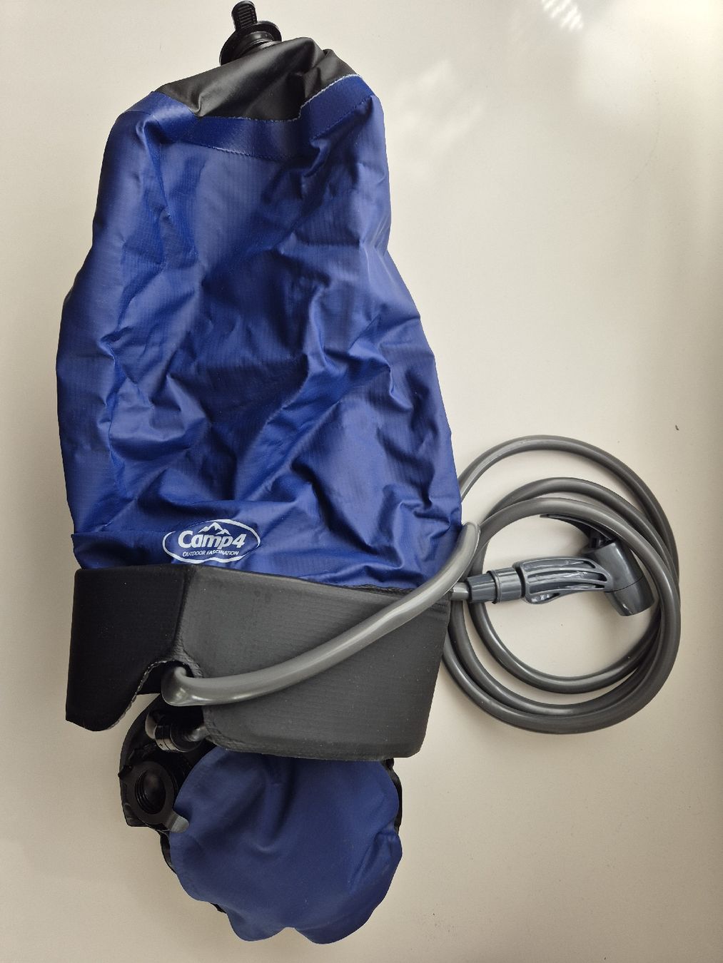 Docce: Campingdusche mit Fusspumpe – Usato da Strengelbach venduto da Liiiiv 1